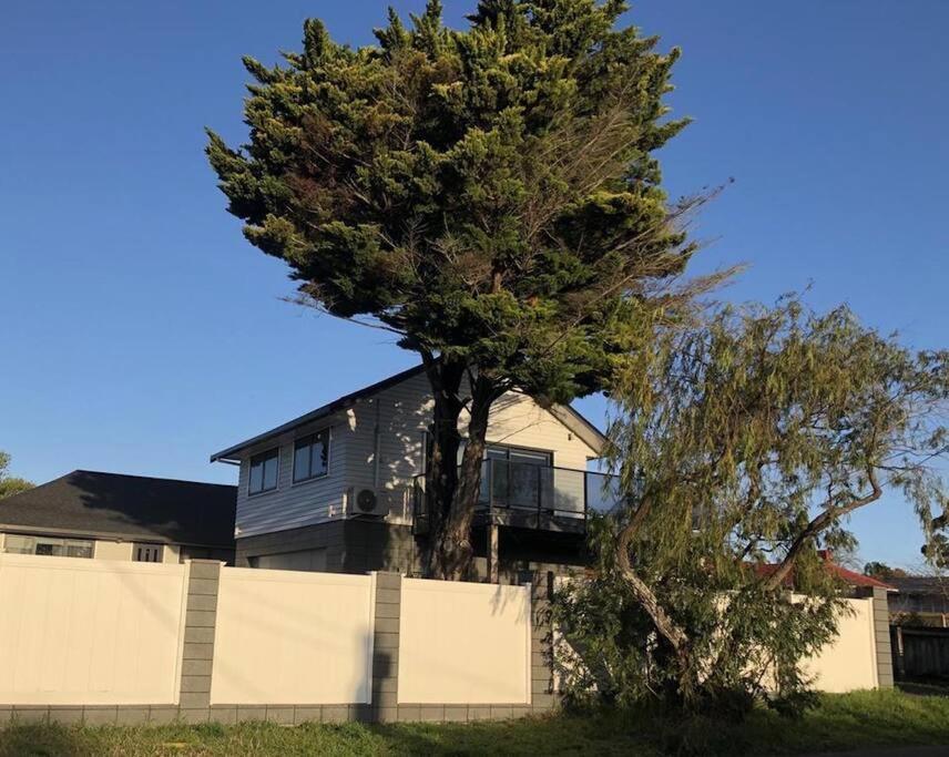 “Henderson Dream Guest House” Auckland Buitenkant foto
